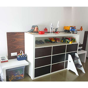 Plywood roll painted&nbsp; with natural wood front 