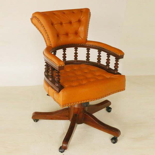 Rotating 5 arm office chair