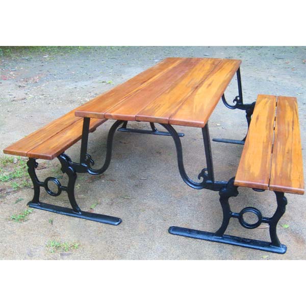 Cast iron foldable garden bench